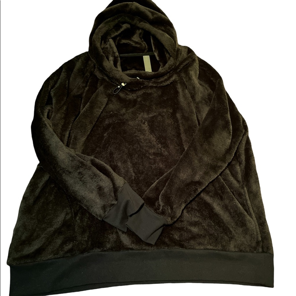NWOT 3X Dip Black Soft Fuzzy Hoodie